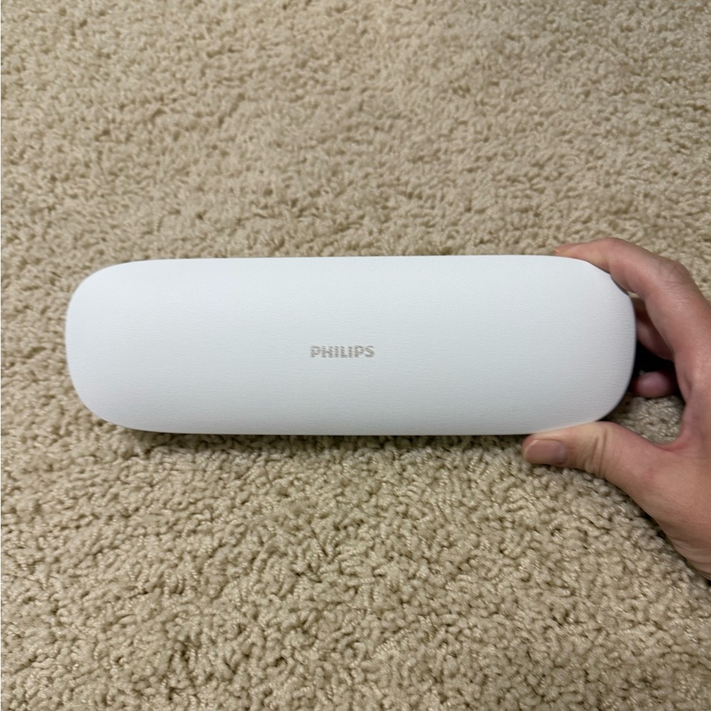 NWT Philips Sonicare DiamondClean Toothbrush charging case with cord